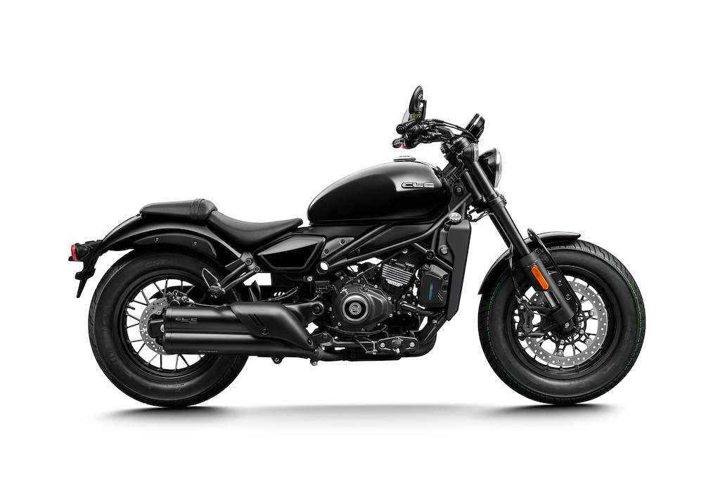 Motocykl CFMOTO 250CL-C - Nebula Black